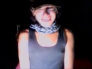 MOJADITA... EXTRAÑANDO LA VERGOTA DE MI